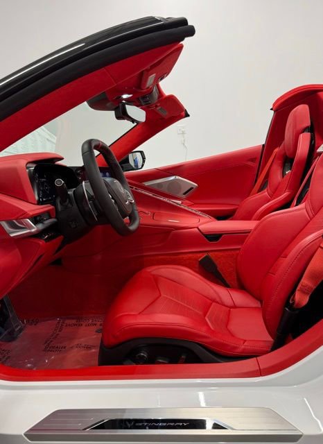 Used 2023 Chevrolet Corvette Stingray w/ Z51 Performance Package image 26