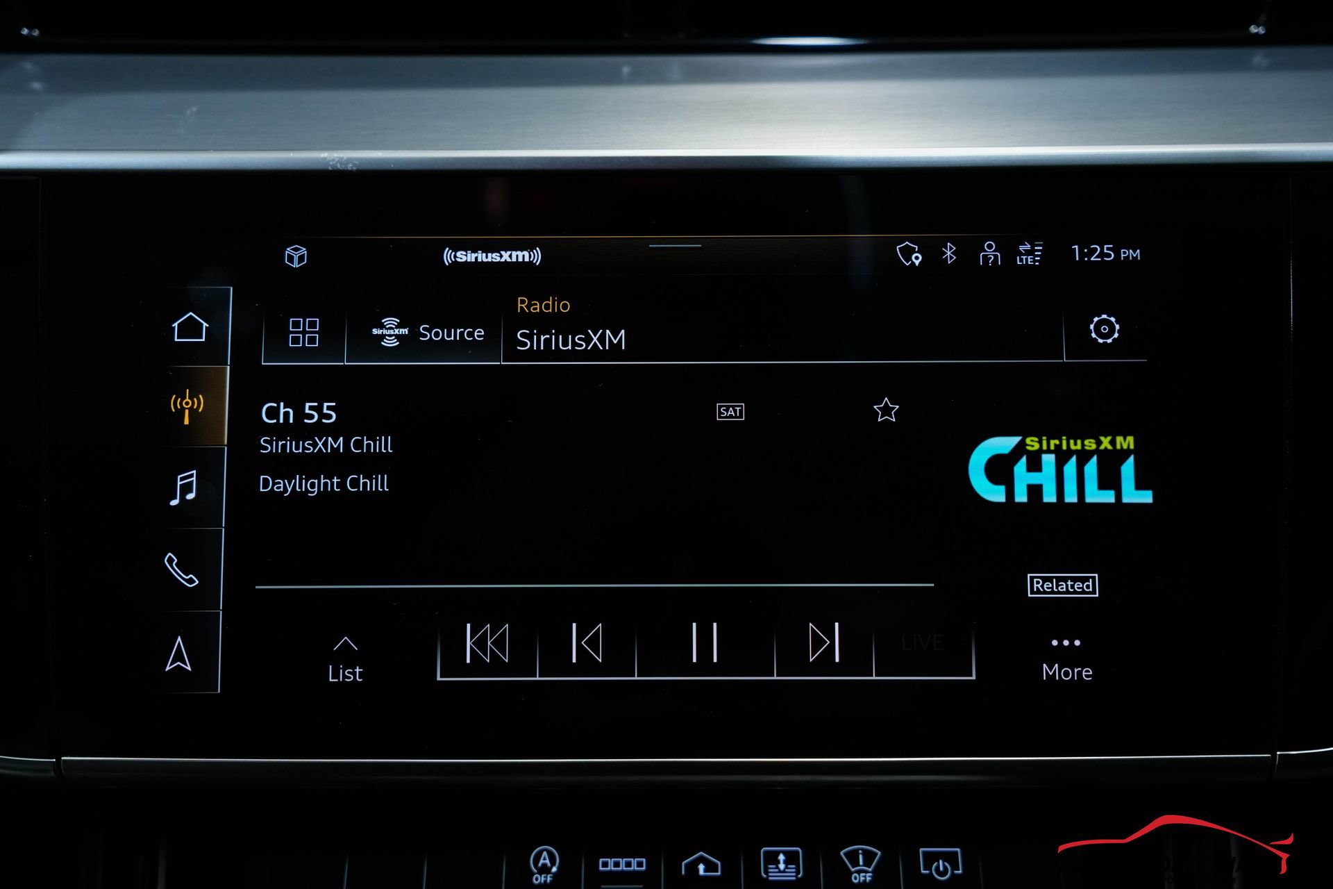 Used 2022 Audi A8 L 3.0T w/ Executive Package image 76