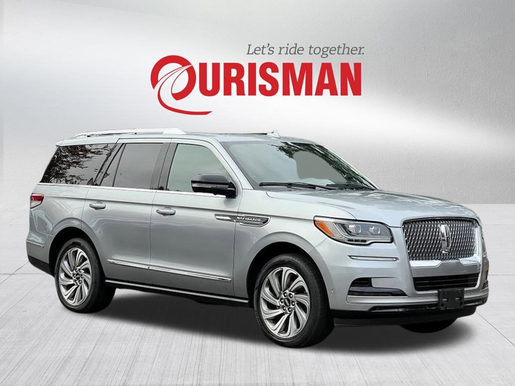 Certified 2023 Lincoln Navigator Reserve image 1