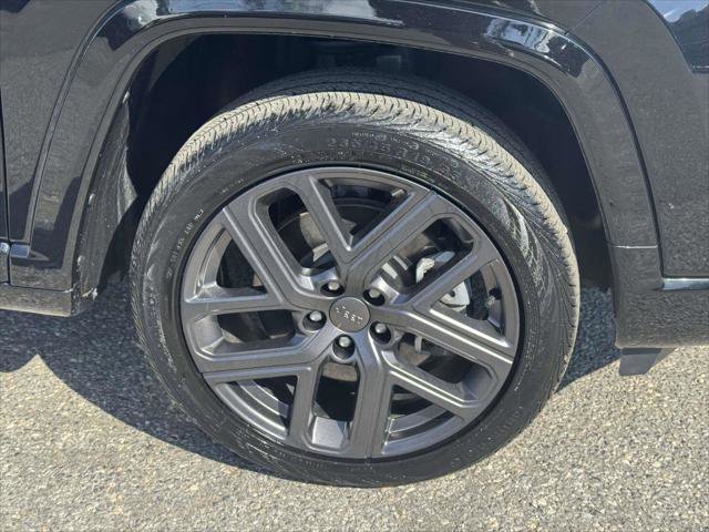 Certified 2024 Jeep Compass Limited AWD/4WD image 9