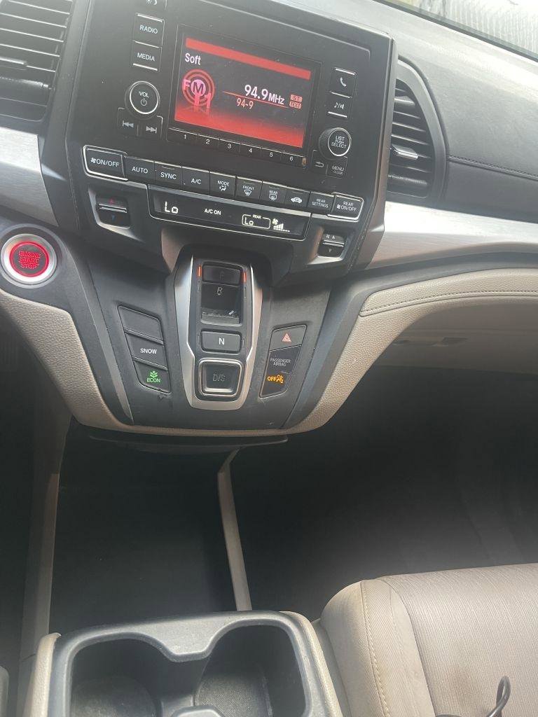 Used 2019 Honda Odyssey LX image 16