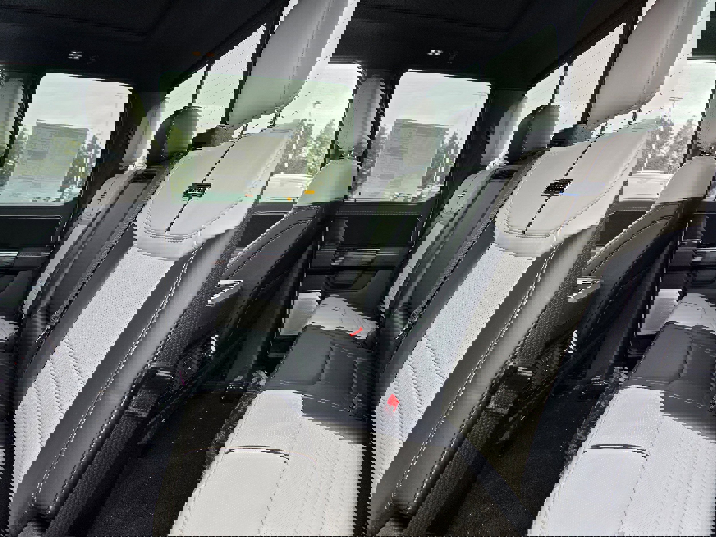 New 2025 Ford F150 Lightning Platinum image 11