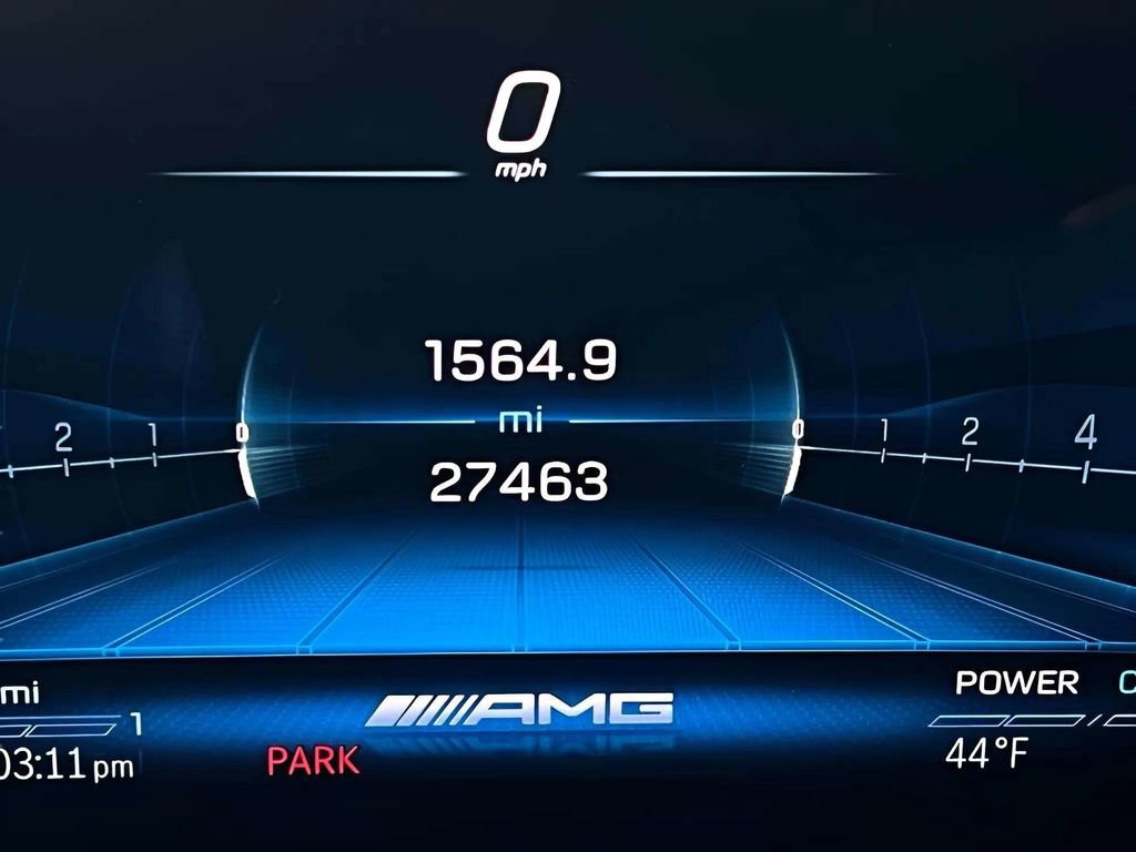 Used 2024 Mercedes-Benz GLS 63 AMG 4MATIC image 24