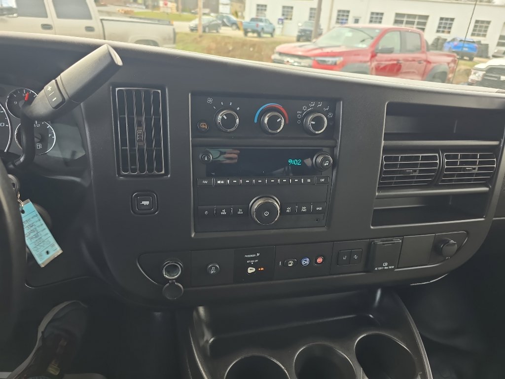 Used 2020 Chevrolet Express 3500 LS image 13