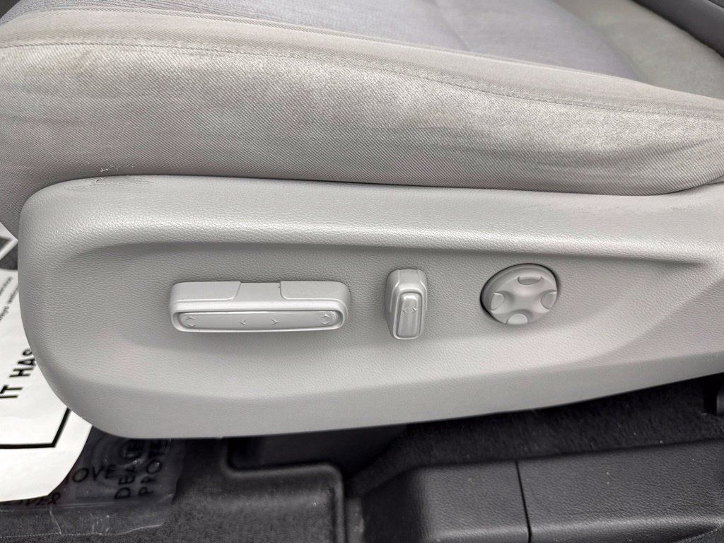 Used 2022 Honda Odyssey EX image 17