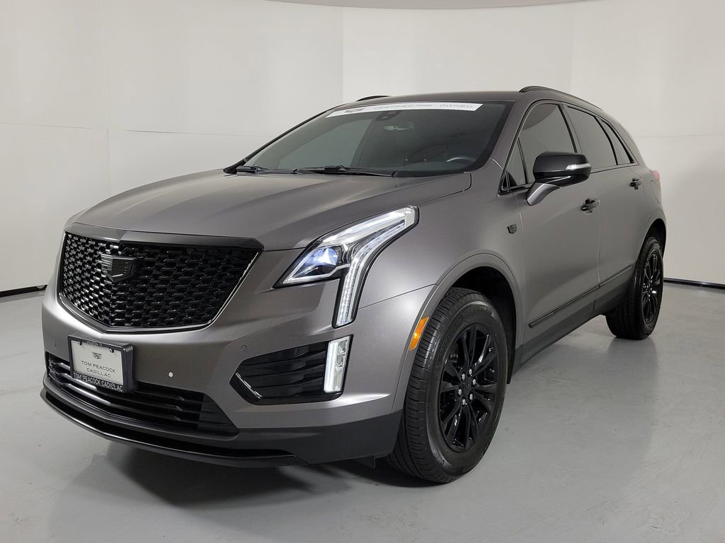 Certified 2023 Cadillac XT5 Luxury FWD image 2