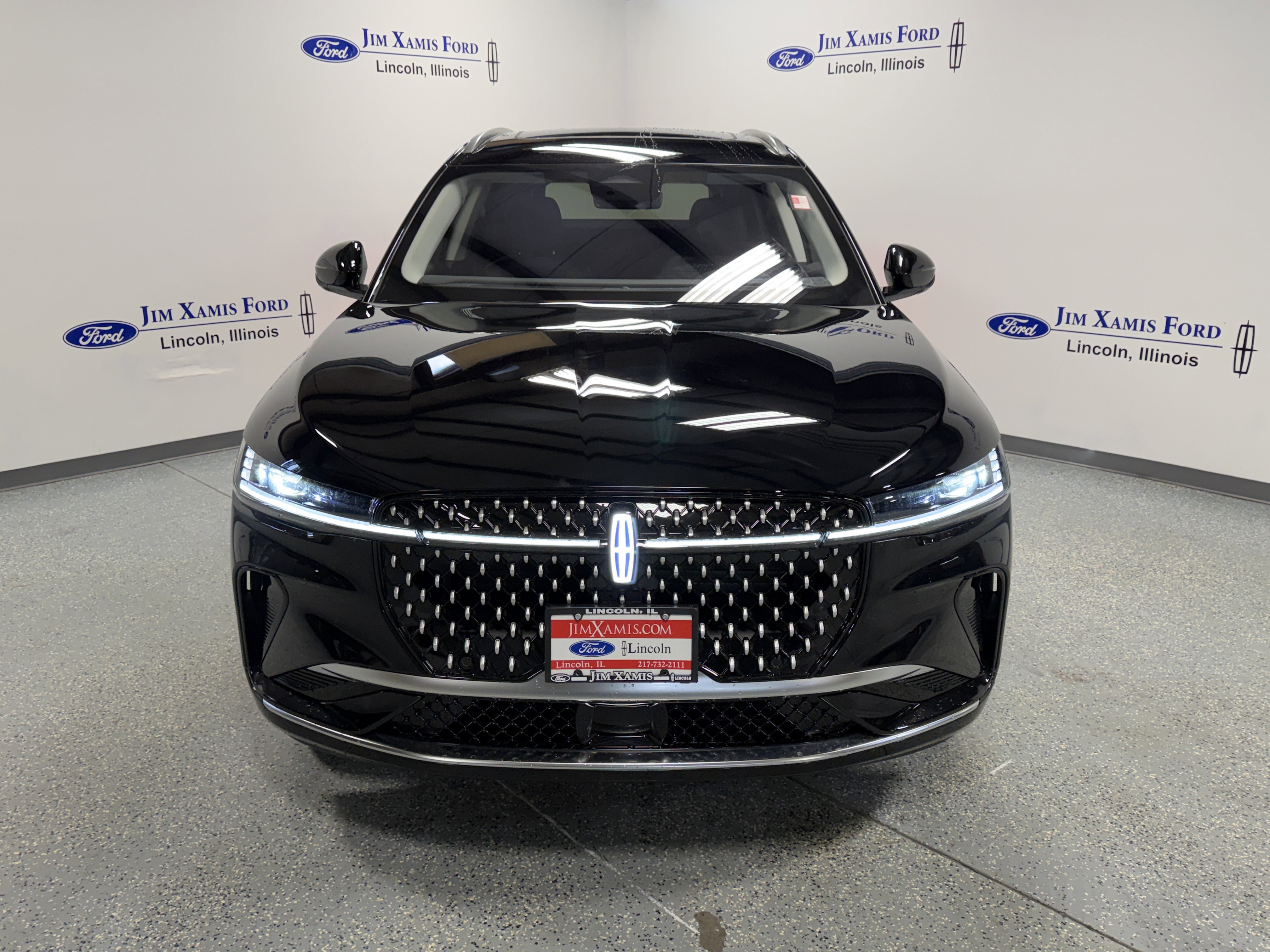 New 2026 Lincoln Nautilus Reserve image 2