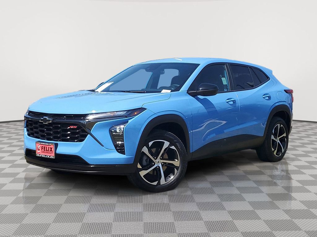 Used 2024 Chevrolet Trax RS image 2