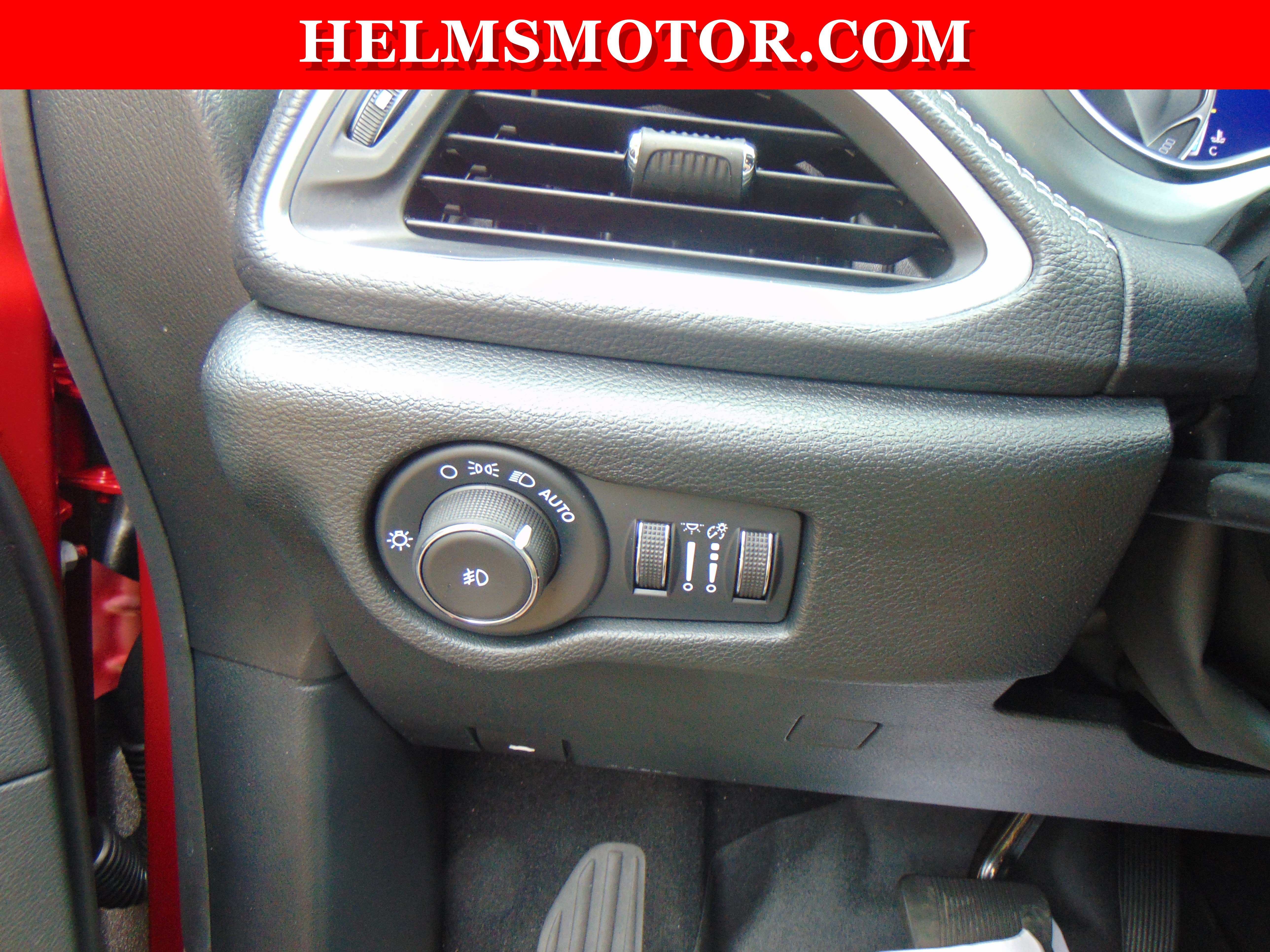 Certified 2025 Chrysler Pacifica Limited FWD image 20