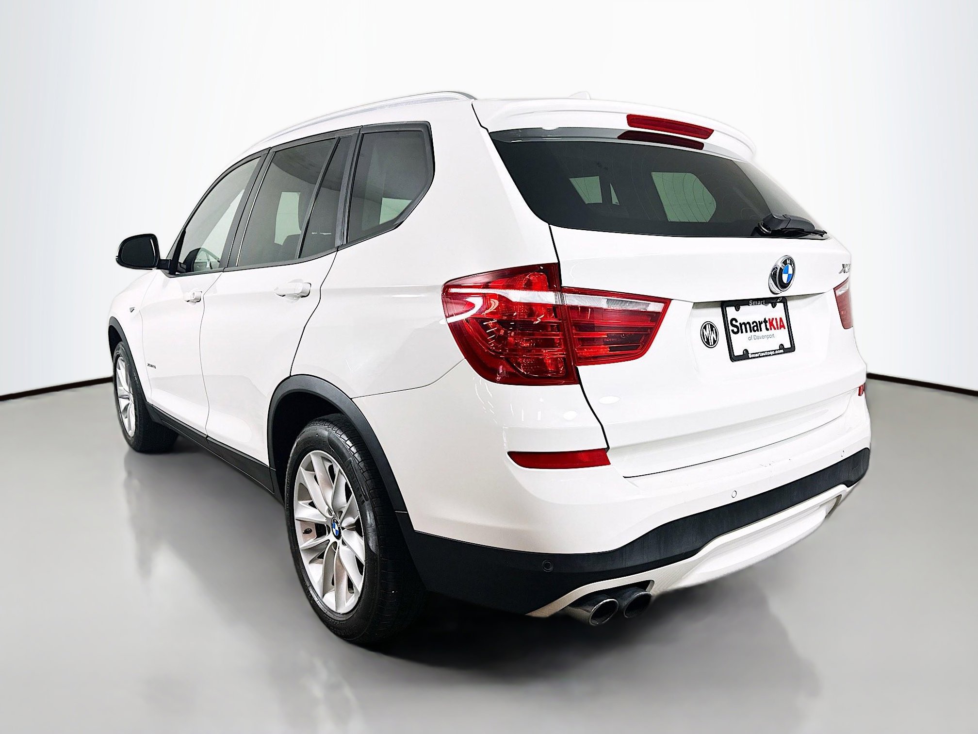 Used 2016 BMW X3 xDrive28i AWD/4WD image 5
