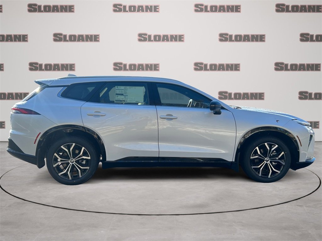 Used 2025 Toyota Crown Signia image 6