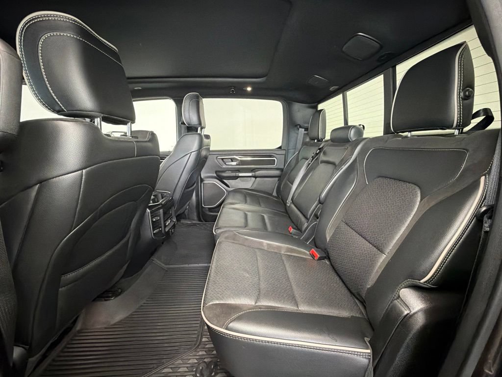 Used 2022 RAM 1500 Laramie w/ Night Edition AWD/4WD image 5