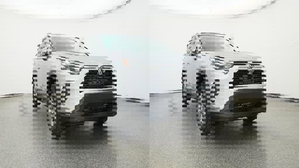 New 2025 Toyota RAV4 XLE image 30