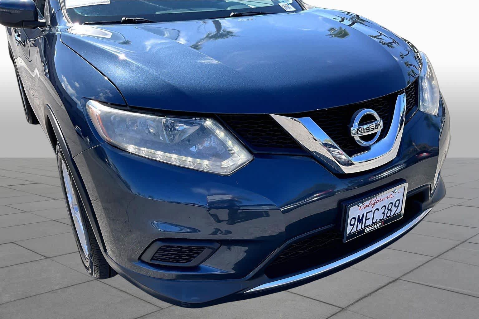 Used 2016 Nissan Rogue SV FWD image 27
