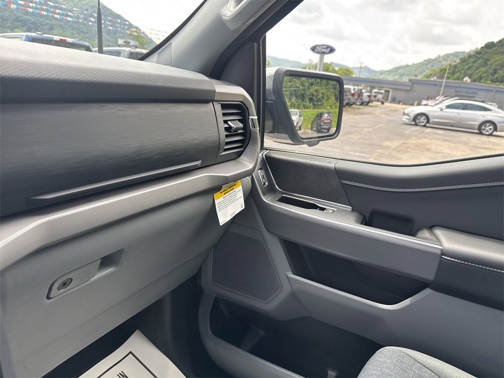 New 2025 Ford F150 XLT w/ Equipment Group 302A MID image 23