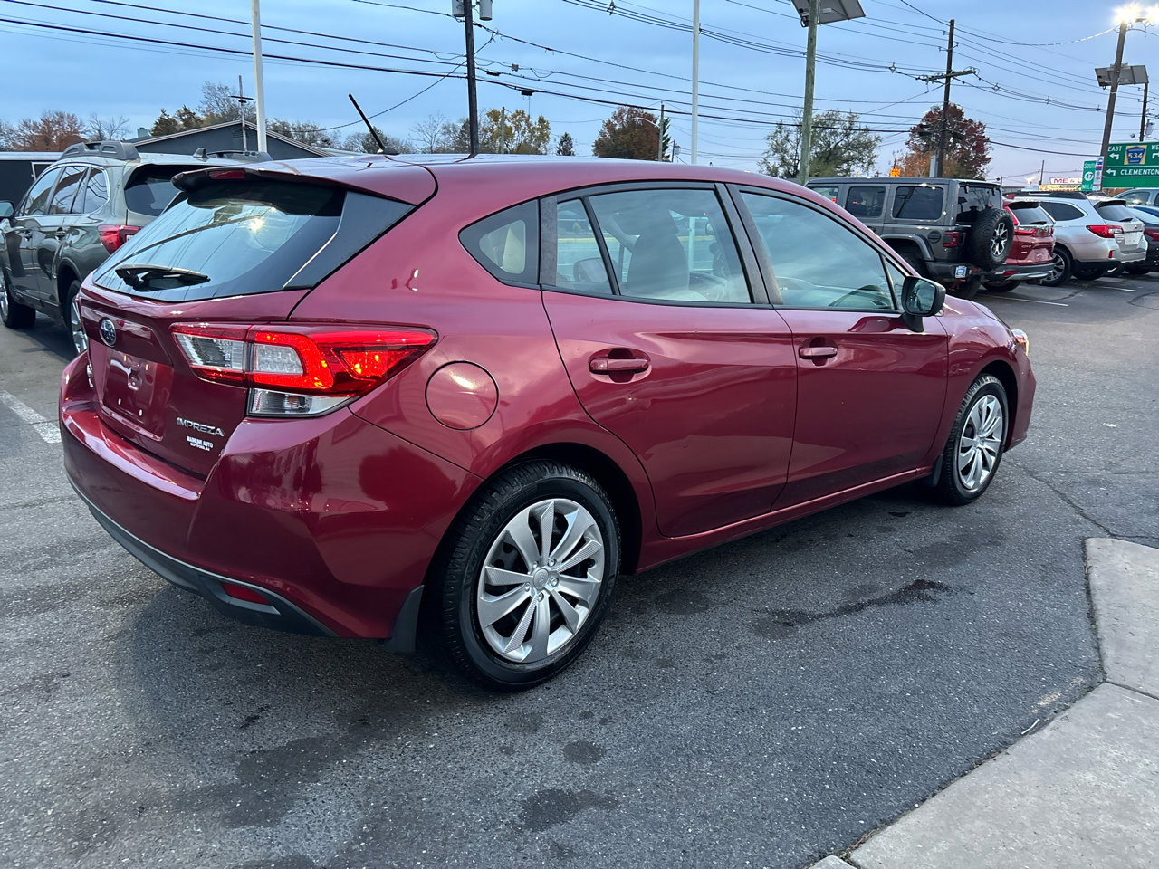 Used 2018 Subaru Impreza 2.0i image 10