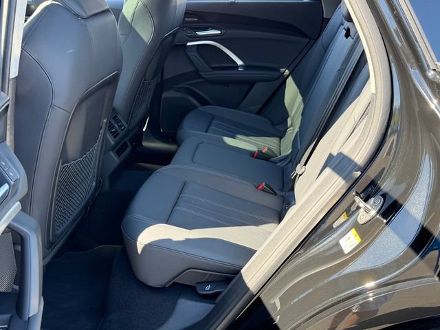Used 2025 Audi Q5 Premium Plus AWD/4WD image 22