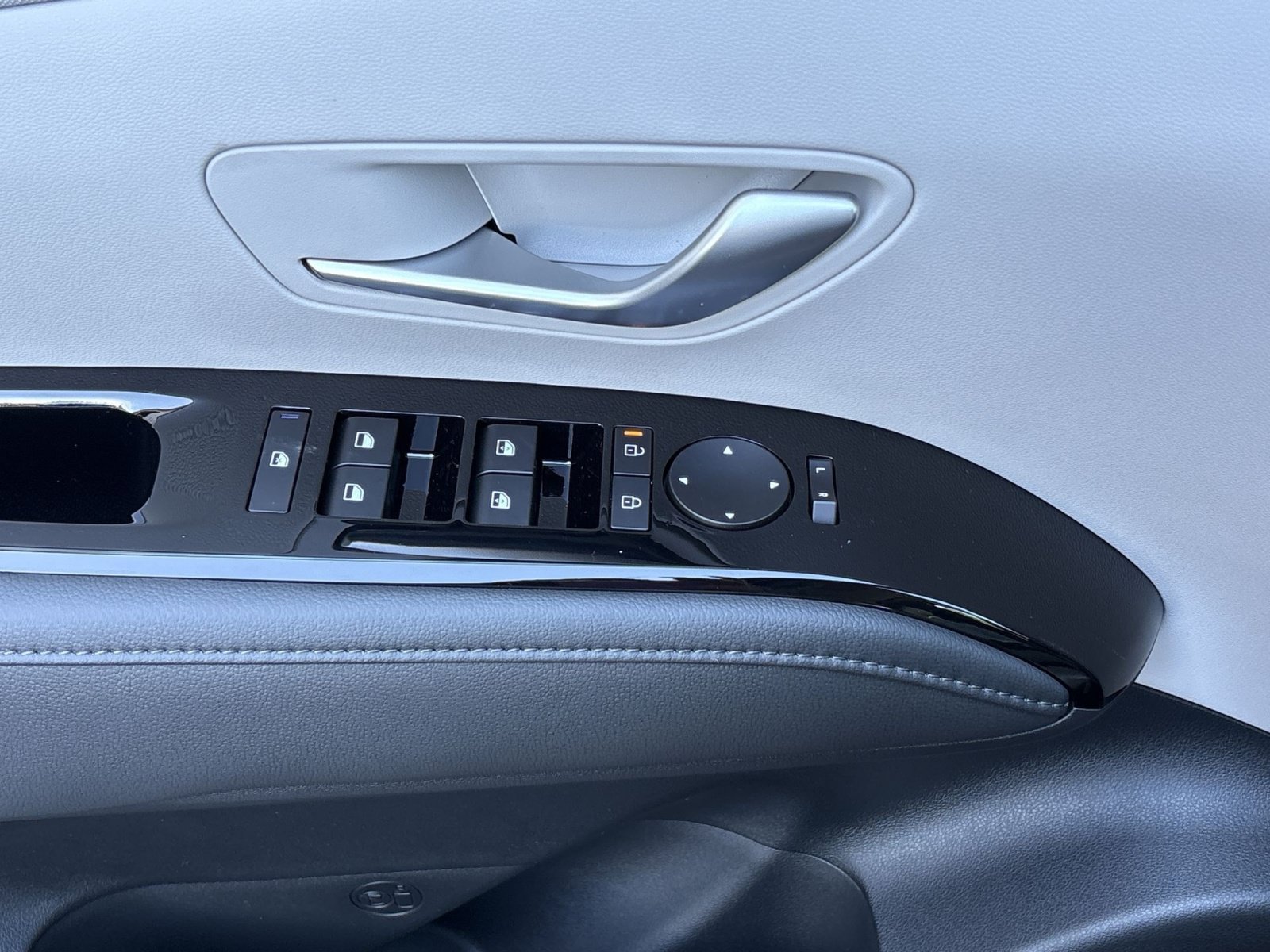 New 2026 Hyundai Tucson Limited AWD/4WD image 15