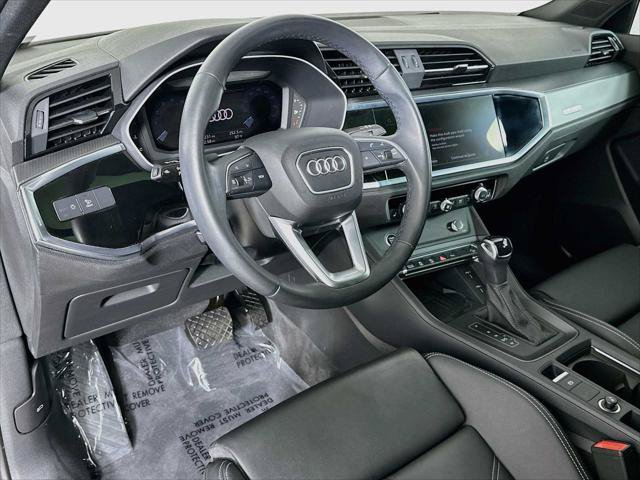Certified 2023 Audi Q3 2.0T Premium Plus w/ Premium Plus Package AWD/4WD image 9