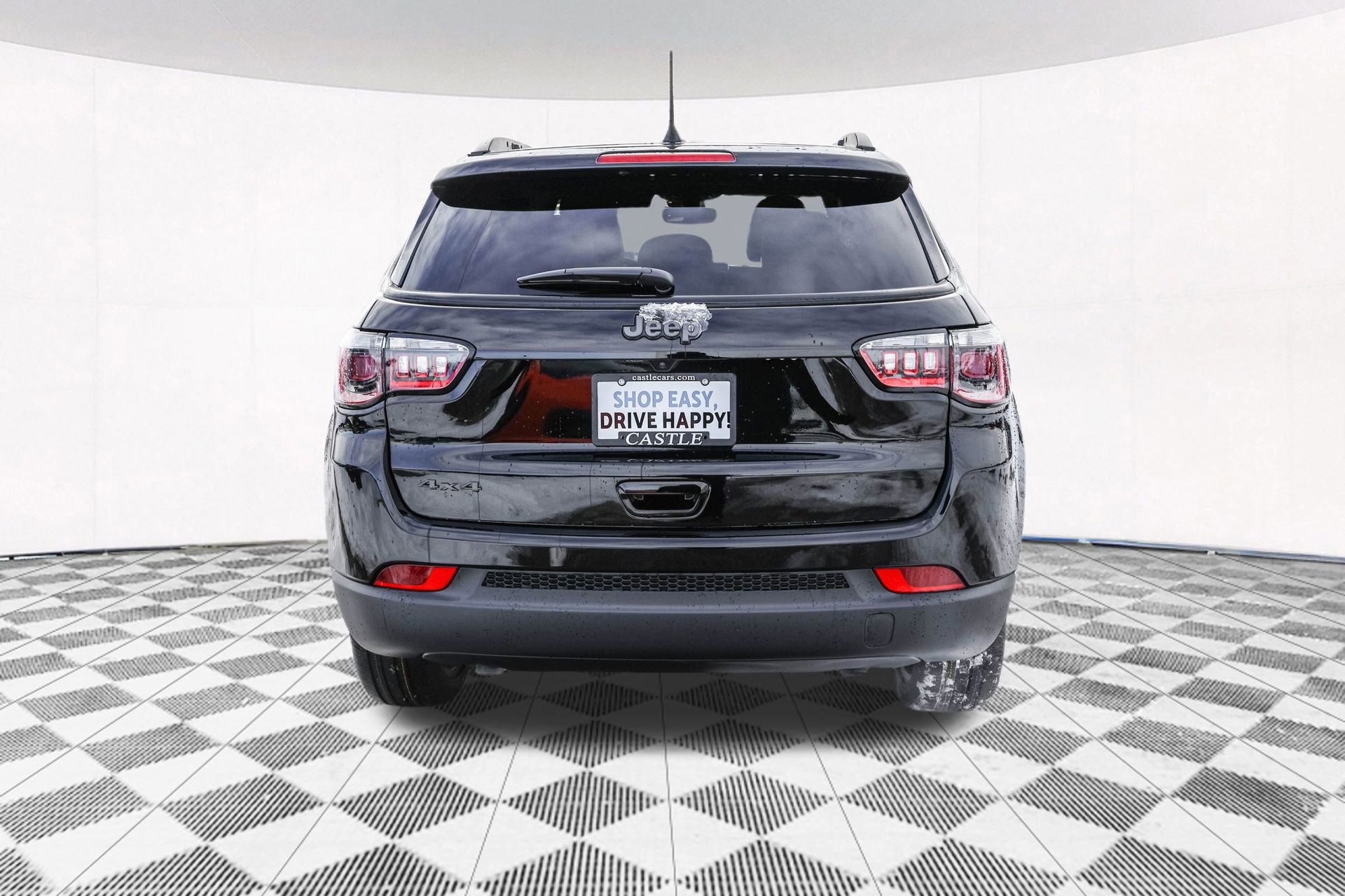 New 2026 Jeep Compass Latitude image 12