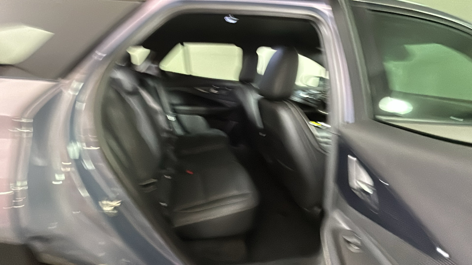 Used 2024 Chevrolet Blazer EV LT AWD/4WD image 37