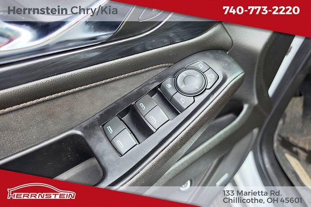 Used 2024 Chevrolet Traverse High Country image 14