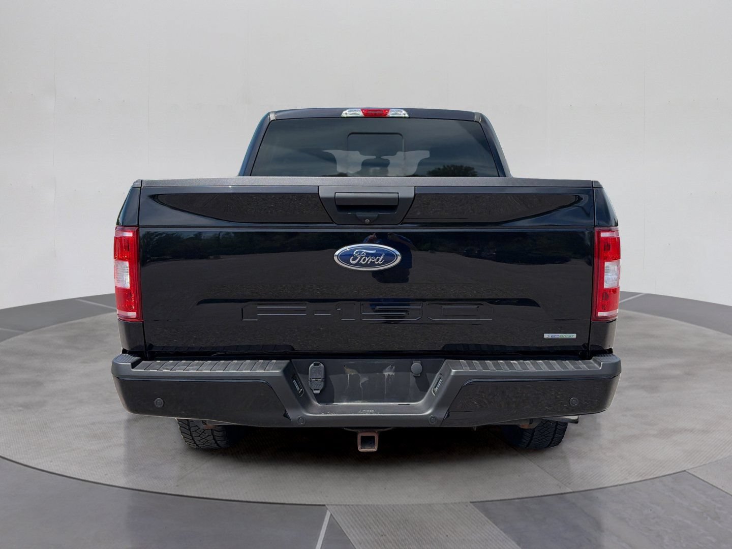 Used 2019 Ford F150 XLT w/ Equipment Group 302A Luxury AWD/4WD image 5