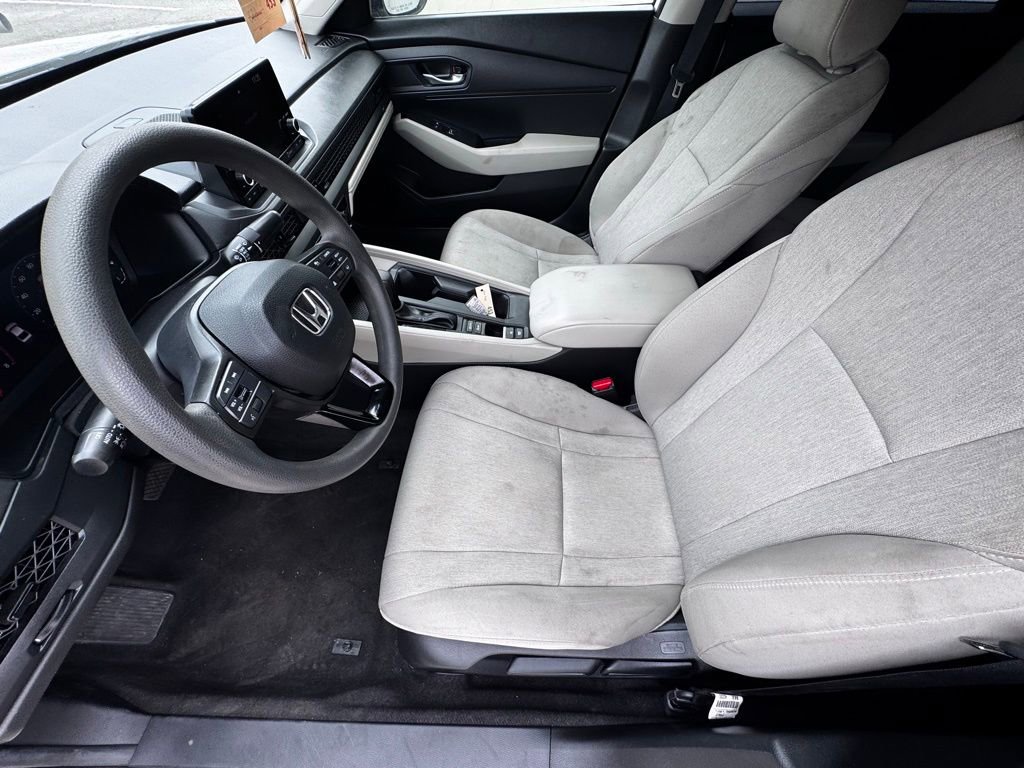 Used 2024 Honda Accord LX image 9