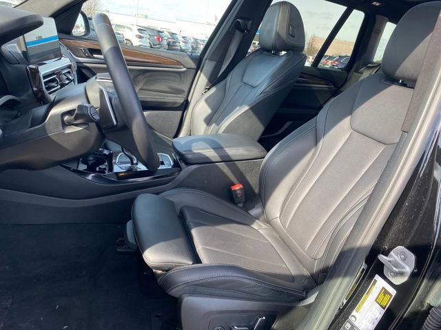 Used 2024 BMW X3 xDrive30i AWD/4WD image 16