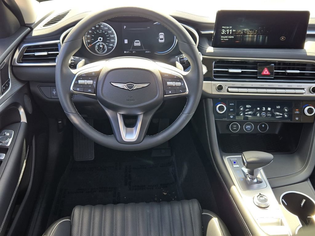 Used 2026 Genesis G70 2.5T Prestige RWD image 13