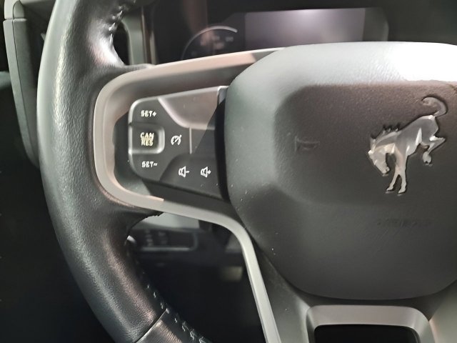 Used 2022 Ford Bronco Black Diamond image 24