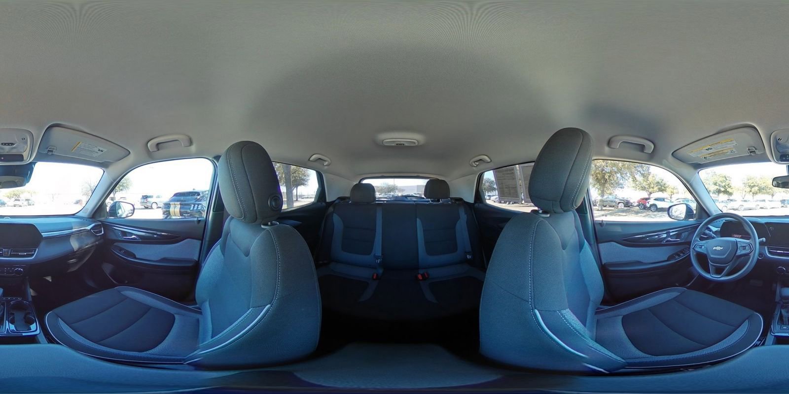 Used 2025 Chevrolet TrailBlazer LT FWD image 43