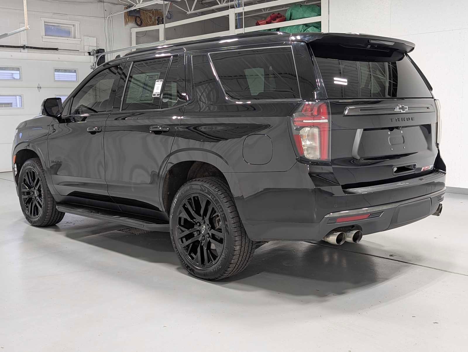 Used 2022 Chevrolet Tahoe RST w/ Sport Performance Package image 9