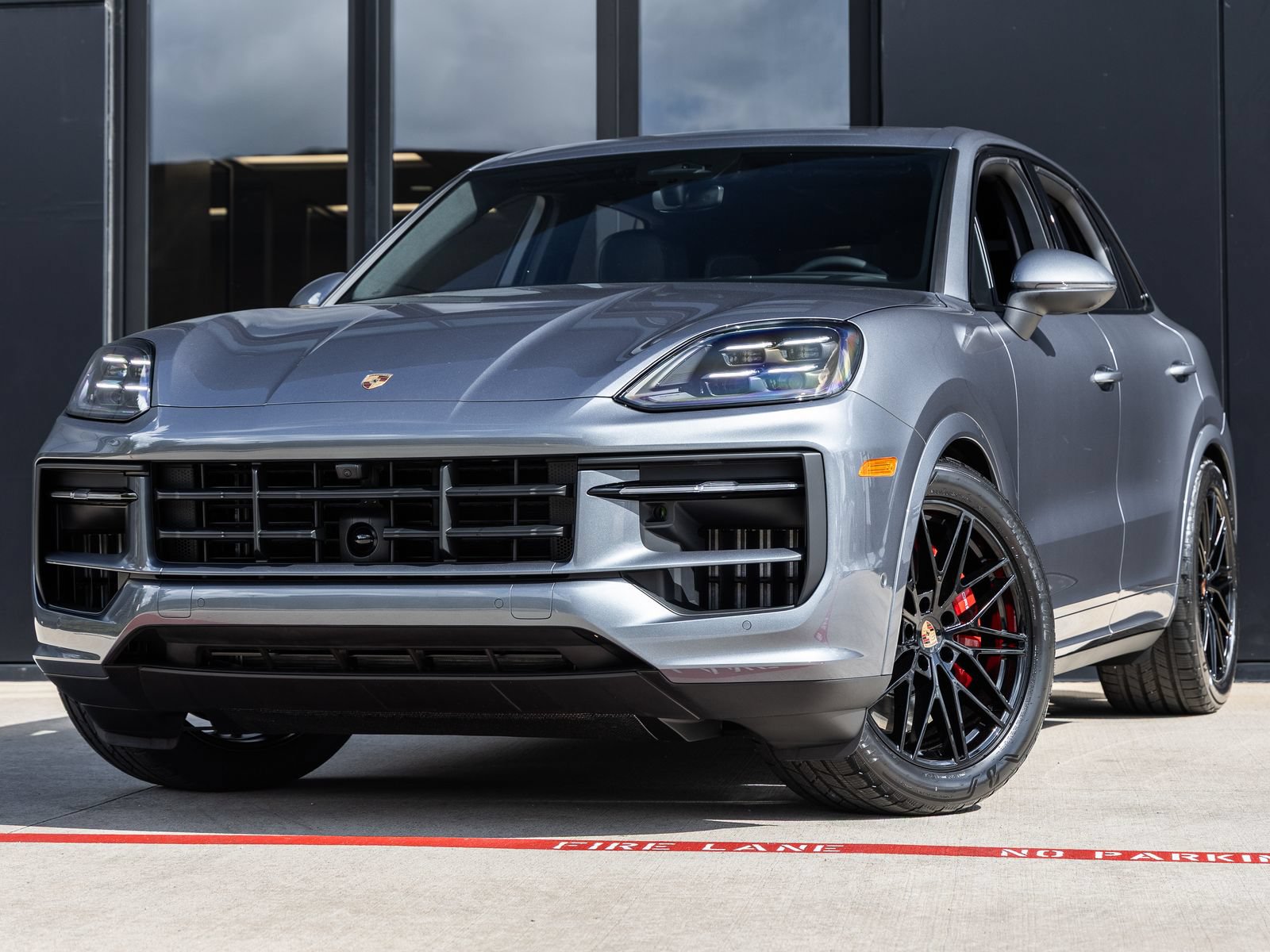 New 2026 Porsche Cayenne S AWD/4WD image 1