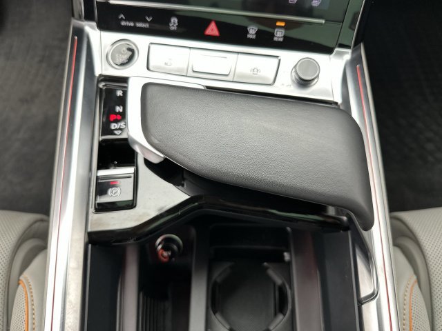 Certified 2024 Audi Q8 e-tron Premium Plus w/ Prestige Package AWD/4WD image 20
