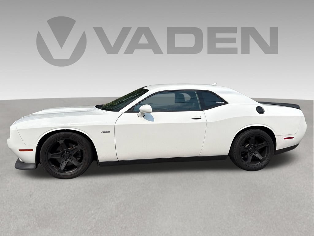 Used 2019 Dodge Challenger R/T w/ Plus Package RWD image 19