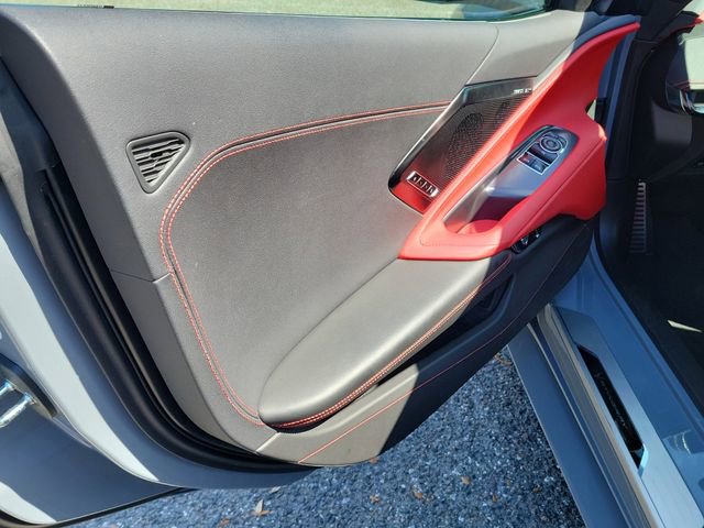 Certified 2025 Chevrolet Corvette Stingray Preferred Cpe w/ Stealth Interior Trim Package image 21