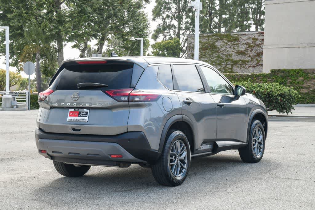 Used 2023 Nissan Rogue S FWD image 9