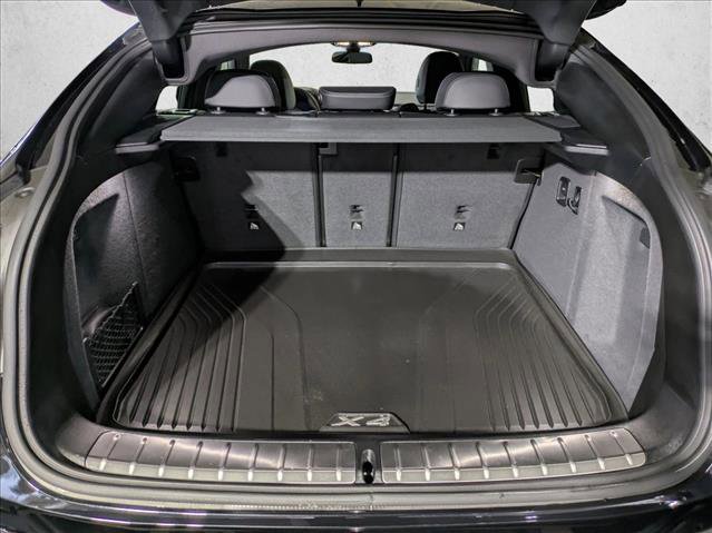 Used 2025 BMW X4 xDrive30i w/ Premium Package image 7