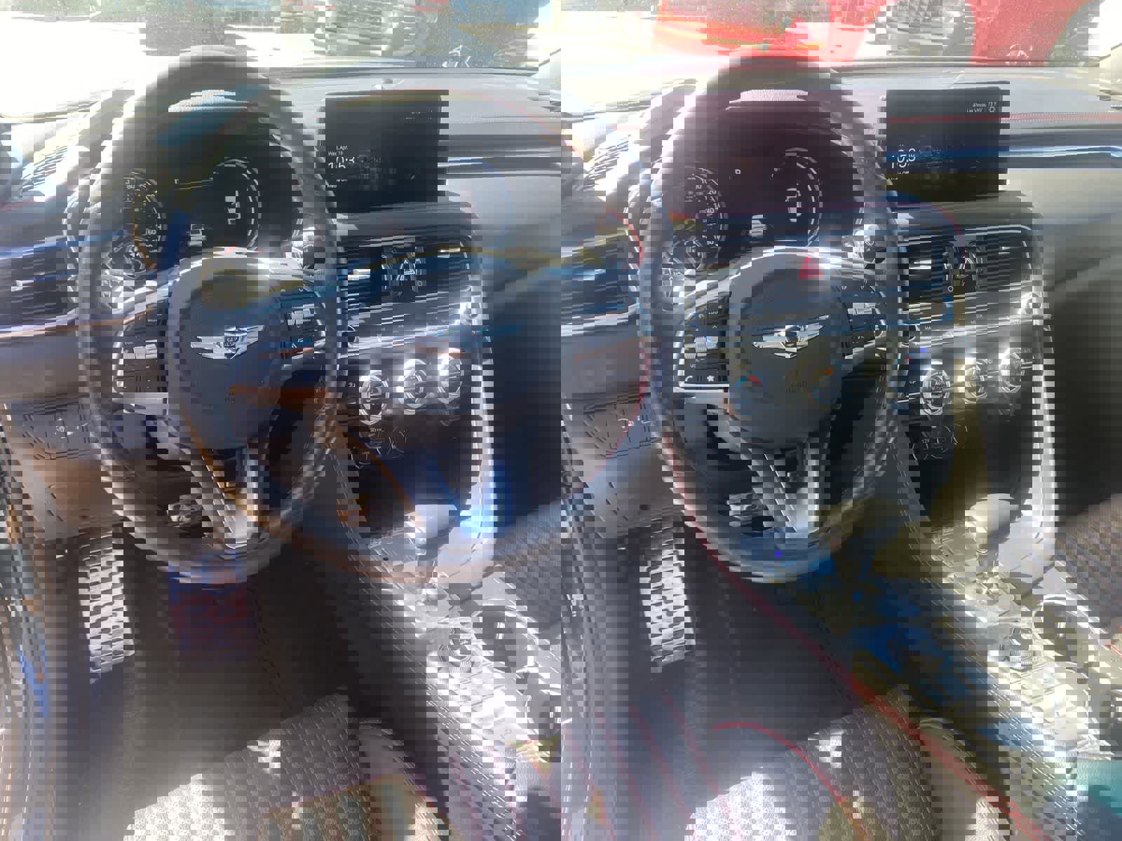 Used 2023 Genesis G70 2.0T w/ Sport Prestige Package image 10