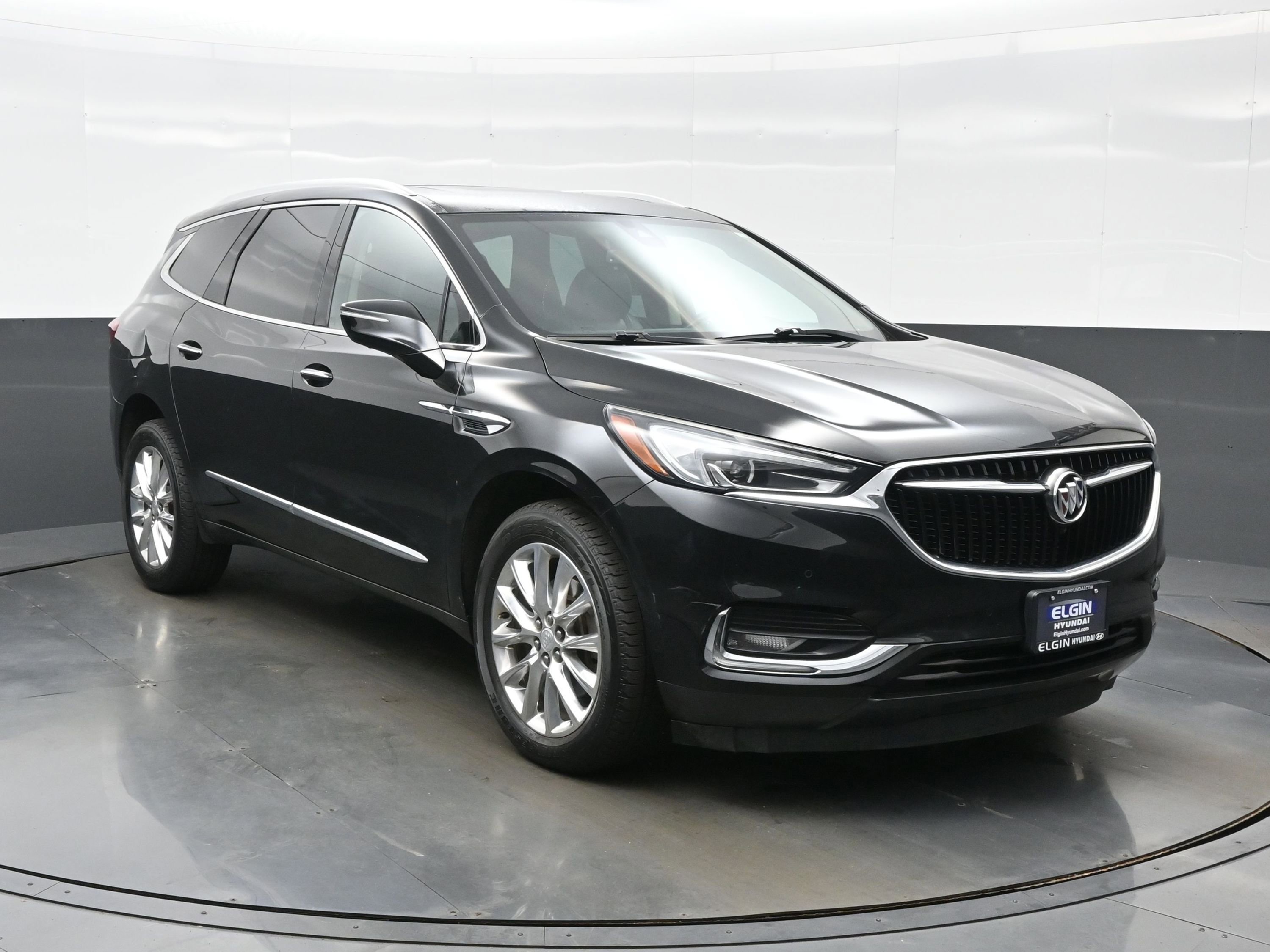 Used 2018 Buick Enclave Premium w/ Experience Buick Package image 8