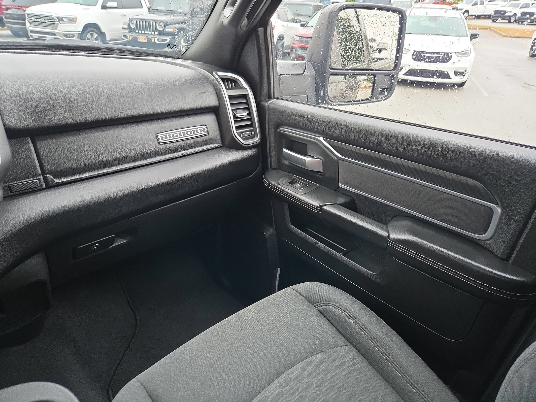 Used 2025 RAM 2500 Big Horn AWD/4WD image 11