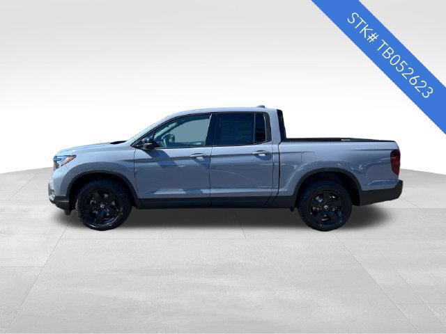 New 2026 Honda Ridgeline Black Edition image 4