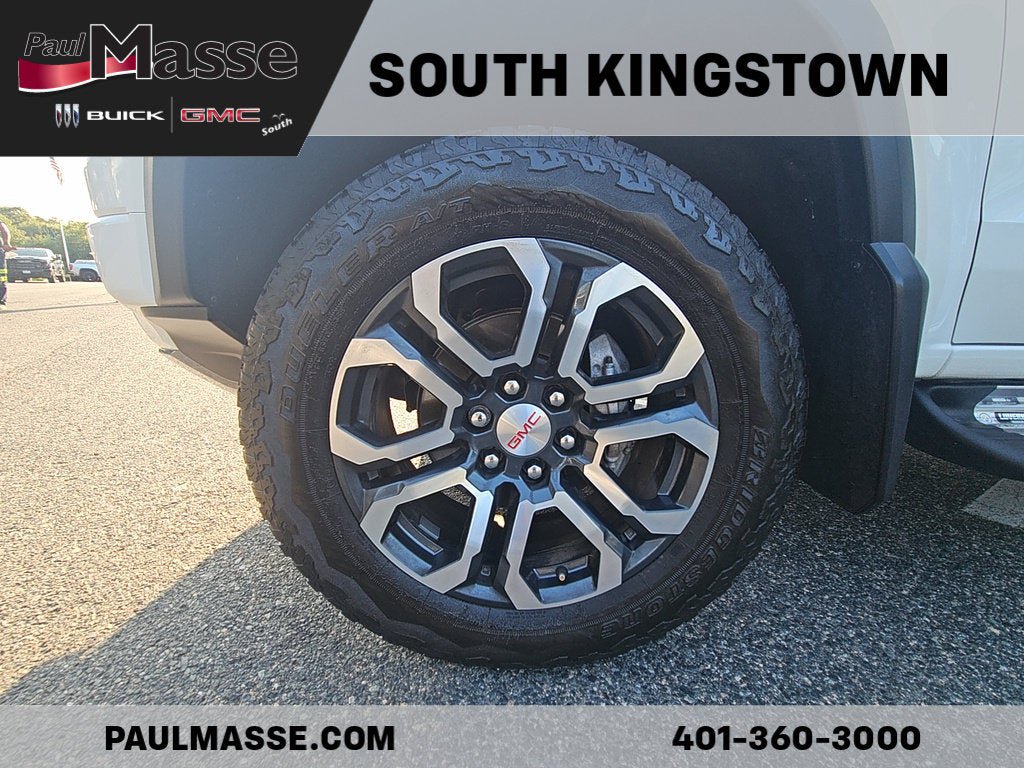 Certified 2024 GMC Canyon AT4 w/ Canyon Safety Plus Package AWD/4WD image 9