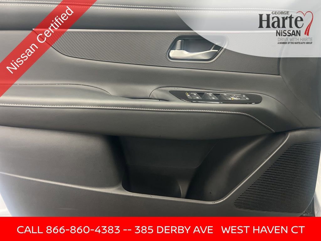 Certified 2025 Nissan Murano SV image 22