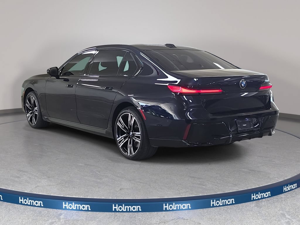 Certified 2023 BMW 740i RWD image 9