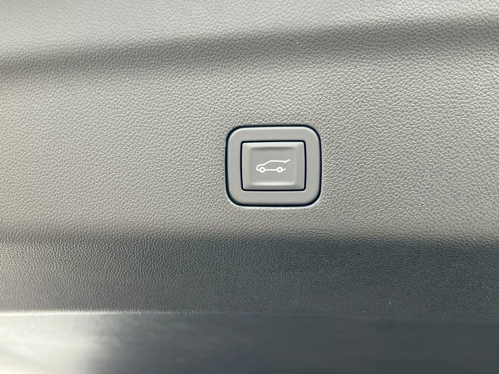 New 2026 Cadillac Escalade Platinum Sport w/ LPO, ONYX Package image 41