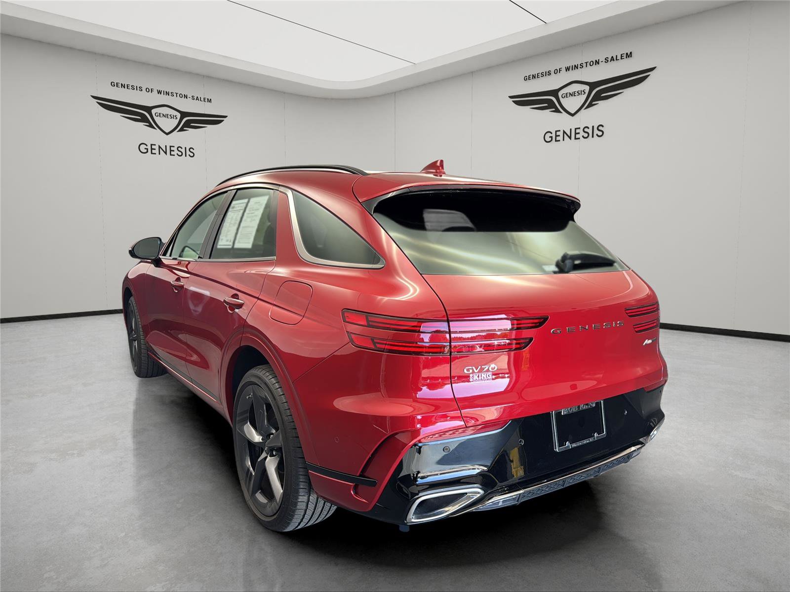 Used 2026 Genesis GV70 3.5T Sport Prestige AWD/4WD image 3