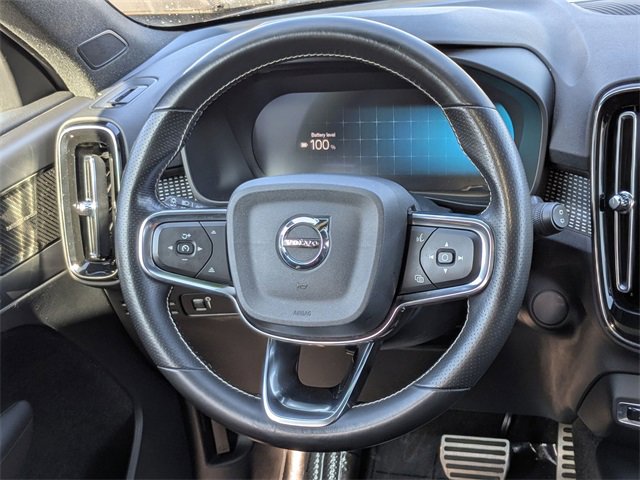 Used 2021 Volvo XC40 P8 Recharge w/ Advanced Package image 17