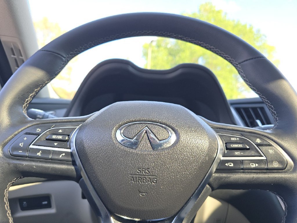 Used 2023 INFINITI Q50 Luxe w/ Cargo Package AWD/4WD image 30